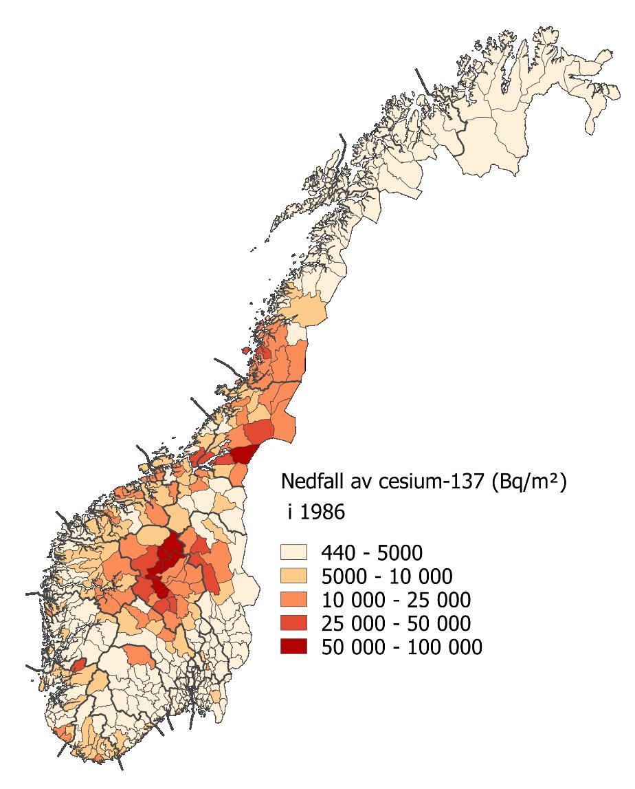 Figur 1-1. Cesium-137 (Bq/m 2 ) i det øverste jordlaget fra alle landets kommuner etter Tsjernobyl-ulykken i 1986. (Data gjengitt etter Backe m.fl. 1986 [1].) 1.