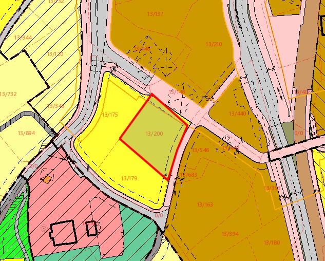 Figur 1 Figur 2 Utsnitt områdereguleringsplan Paradis sentrum (figur 1), og omkringliggende planer (figur 2). Det er den 7.