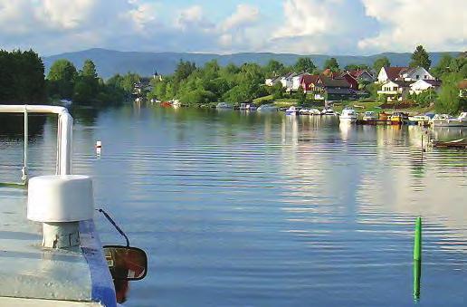 00 er det retur til Vestfossen for passasjerene som har vært i land og båten er tilbake i Vestfossen litt før kl 18.00. Rekecruise Spis så mye reker du orker og nyt sjøen på utvalgte fredager med avgang kl 18.