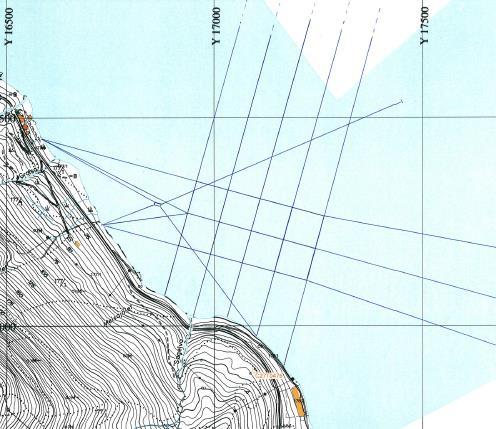 Figur 4: Sagelva og godkjent anleggsramme med fortøyninger og fôrflåte (dagens godkjenning og utdrag fra M5-kart) Vi ønsker å skifte utvide anleggsrammen med to bur/merder.