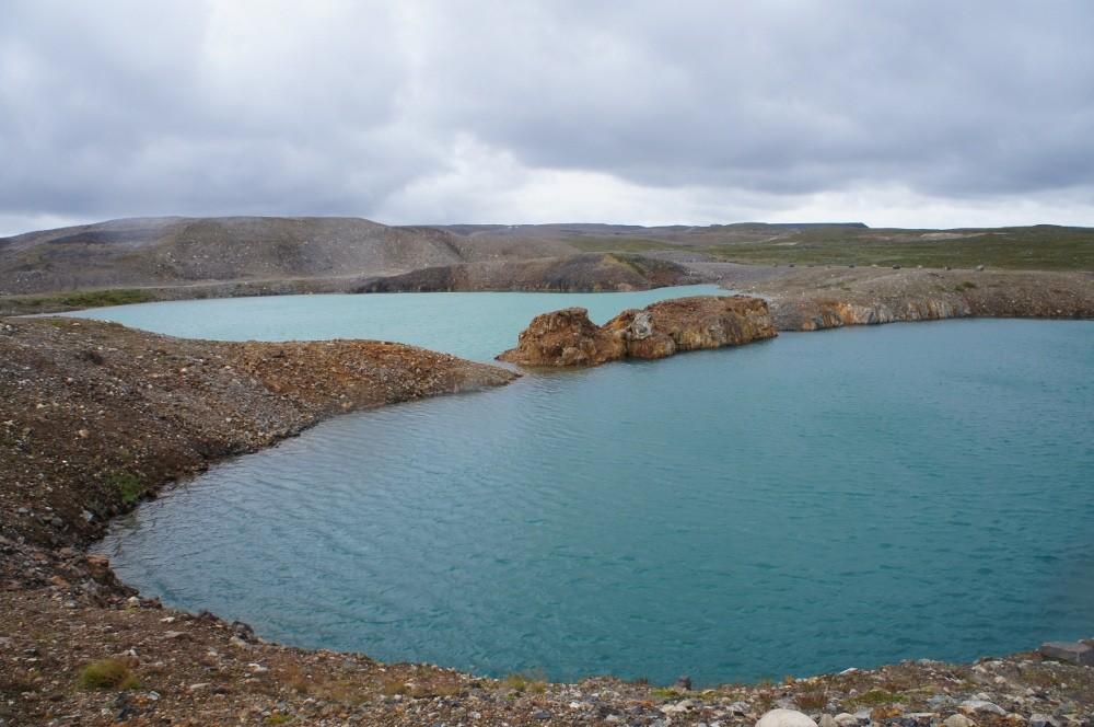 Kvifor strid om gruver? Vi har hatt gruvedrift i Noreg i minst 500 år. Kvifor blir et da slik strid om det no? Fordi naturvernarane og reindrifta ikkje forstår at vi treng arbeidsplassar?