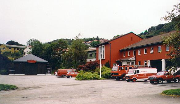 Laksevåg stasjon 22 - vanntankbil 1- mannskaps-/ redningsb.