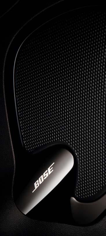 Bose Sound System * lyd i sin reneste form Forbered deg på en intens musikkopplevelse med Bose! Det eksklusive lydanlegget består av seks høyttalere og en basshøyttaler fordelt rundt i kupeen.
