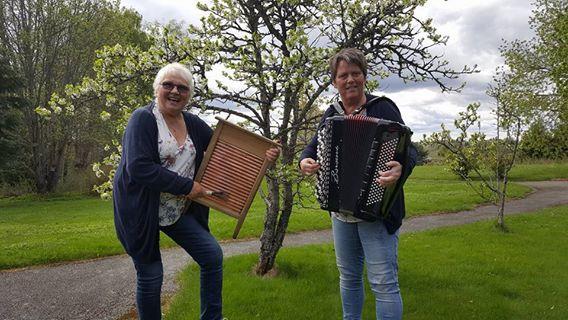 hyggetime med Minnenes melodier.