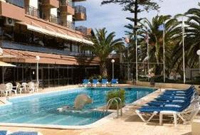 2 VI BOR PÅ FØLGENDE HOTELL HOTEL ESTORIL EDEN **** Av.