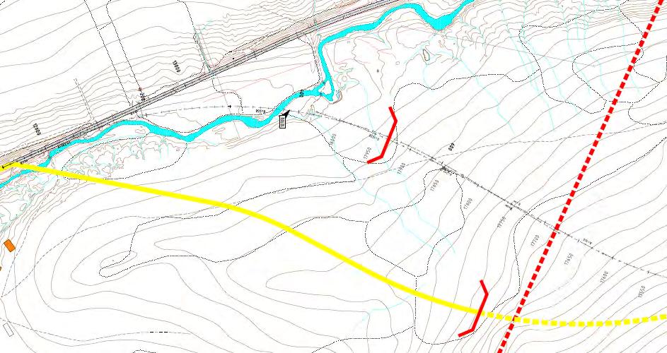 Figur 2. T.v.: Planområdet i Indereidedalen. Påhugg nærmest fylkesveien (rød, vinklet strek og svart stiplet linje) var det aktuelle området for kartlegging her. T.h.: Planområdet sør for Korsmyra.