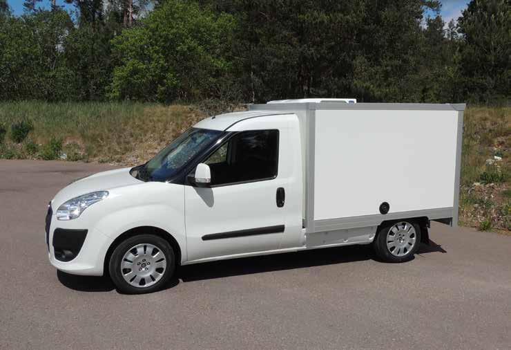 4-8 C FIAT Doblo Food 4,6m 3 Det finnes EU-direktiver om hvordan mat og næringsmidler skal transporteres, og Fiat har den optimale løsningen for transport av mindre mengder i f.eks.