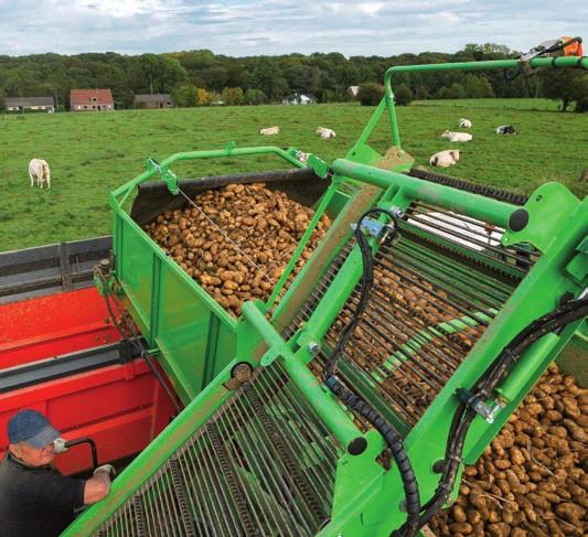 Pålitelig kapasitet Denne kompakte 2 rads Spirit 6200 offset potethøsteren med tank er svært pålitelig pga. sin enkle/åpne konstruksjon og fungerer samtidig overbevisende godt.