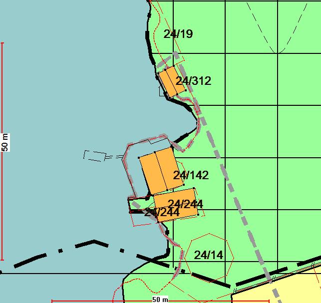 Utsnitt kommuneplan 2011-23 Føresegner kommuneplan: Pkt. 3.2.1 Hamneområde: Føremålet gjeld område sett til næringshamn på land og i sjø som skal nyttast i samband med næringshamn på land.