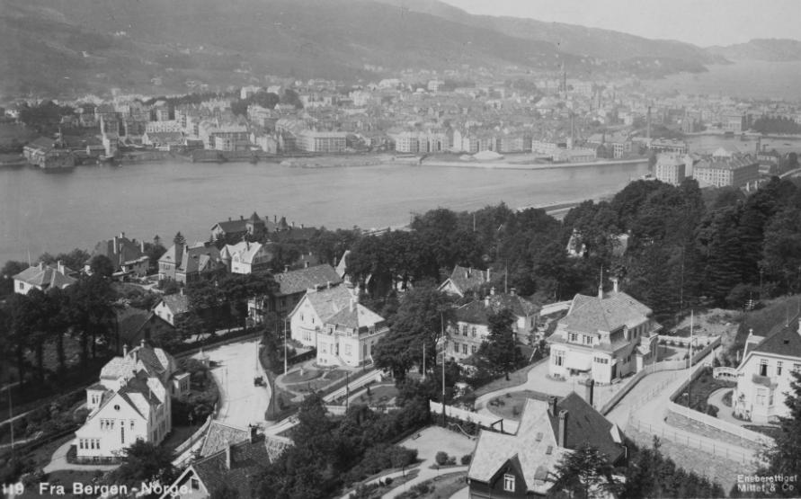 6 4 Områdets historie og områdebeskrivelse Kalfaret er den gamle ferdselsåren ut av Bergen mot sør. Ut fra navnet Kalfaret har man diskutert om det kommer fra Calvaria, dvs Golgata.