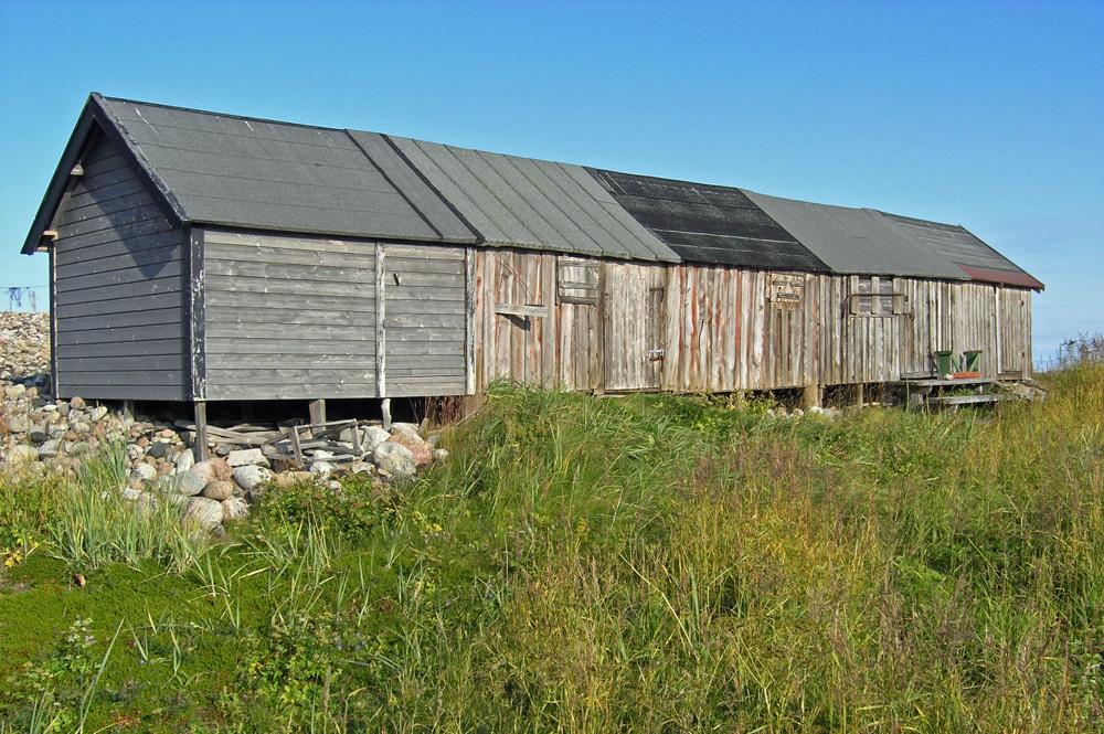 ruiner/tufter fra nyere tid herunder krigsminner fra 2VK Område