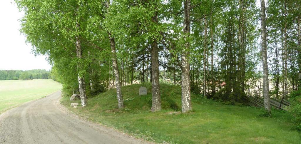 Konsekvensutredning Kulturminner og kulturmiljø 75 Figur 2-26. Gravhaug (Id 68418) ved Østre Glenne (Bjastadhøyden). Gamle vegfar Det finnes flere gamle vegfar fra før 1650 i området.