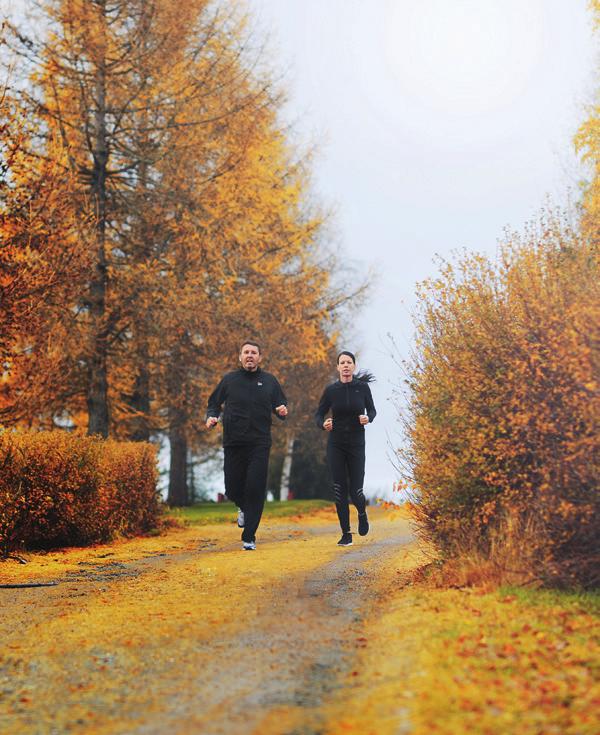 innbyr til uteliv både sommer og vinter.