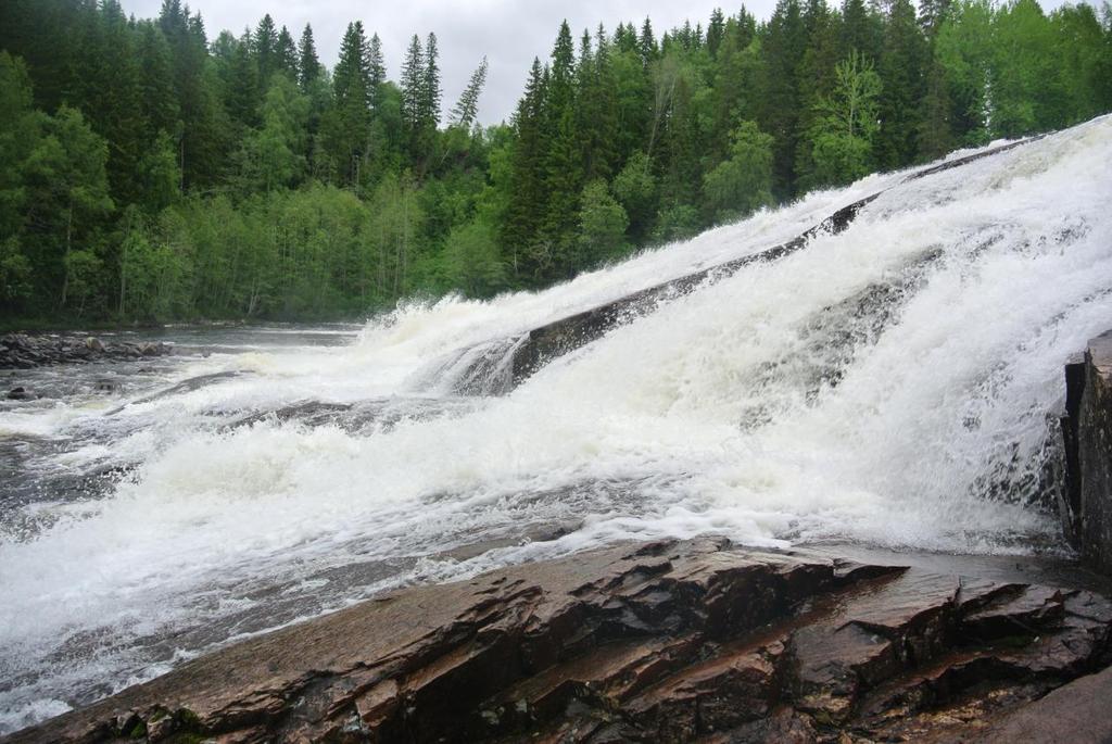 Det er overskudd på kraft i Norge og etter overføringslinja Ørskog Sogndal er ferdigstilt vil også Midt-Norge være sikret kraftforsyning.