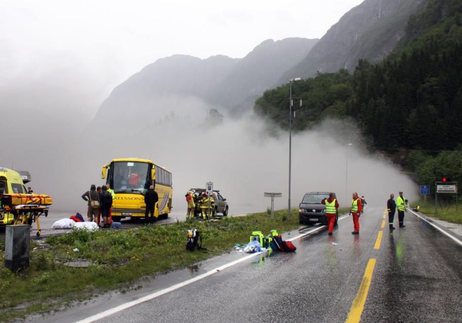 personar måtte evakuere 23 alvorleg skadde, samt 5 svært alvorleg