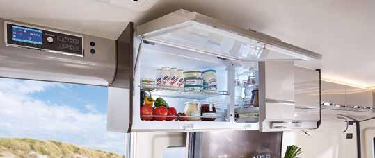 KJØKKEN LED kjøkkenbelysning og separate stikkontakter En LED-lyslist over komfyr og oppvaskkum gir optimal belysning av