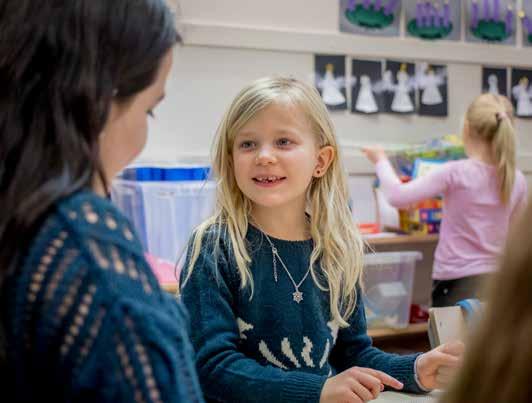 ENGELSKOPPLÆRING Mål Elevene i lierskolen forstår og bruker det engelske språket