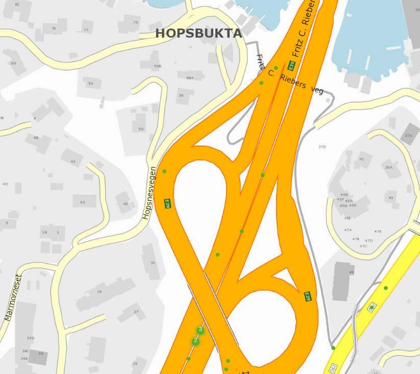 Planlagt nytt 2.2.4 Trafikkulykker Det ser ikke ut til å være registrert trafikkulykker langs Hopsnesvegen i dette området. Figur 8: Ulykkeskart fra vegvesen.no 2.2.5 Vegstandard Planområdet har eksisterende adkomst via privat tilførselsveg fra Hopsnesvegen.