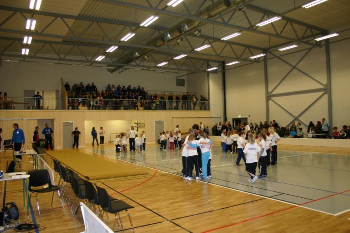 Stodhallen dekker i dag behovet til en bygd bestående av i overkant av 1000 innbyggere med et særdeles aktivt volleyballmiljø.