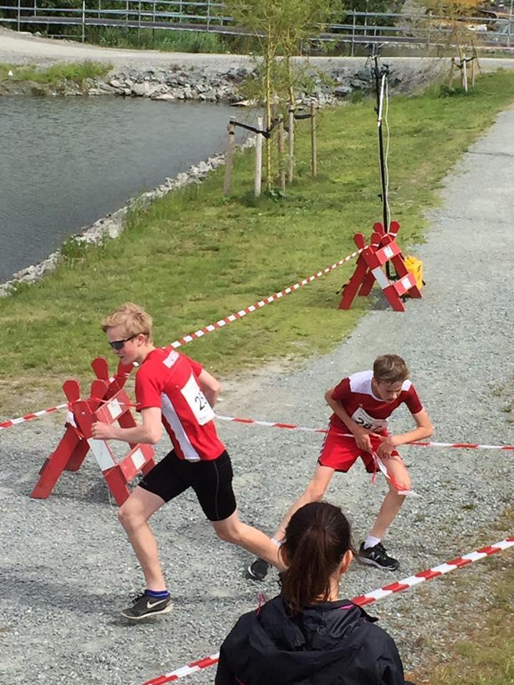 Bratsberg IL Friidrett Årsmelding 2016 Lag 287 Også i år stilte Bratsberg med to lag i St Olavsloppet. MIX laget greide til slutt en imponerende 70.