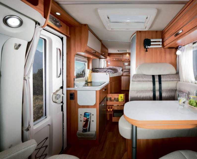 Komfort-klasse HYMER Van 22 Bo, kjøkken, oppbevaringsrom og sove 23 Bo og mer