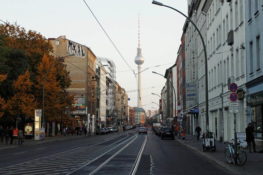 Mitte Cafe: I nærheten av Zoologische Garten finner du Cafe am Neuen See, en av de eldste og mest kjente øl hagene i Berlin.