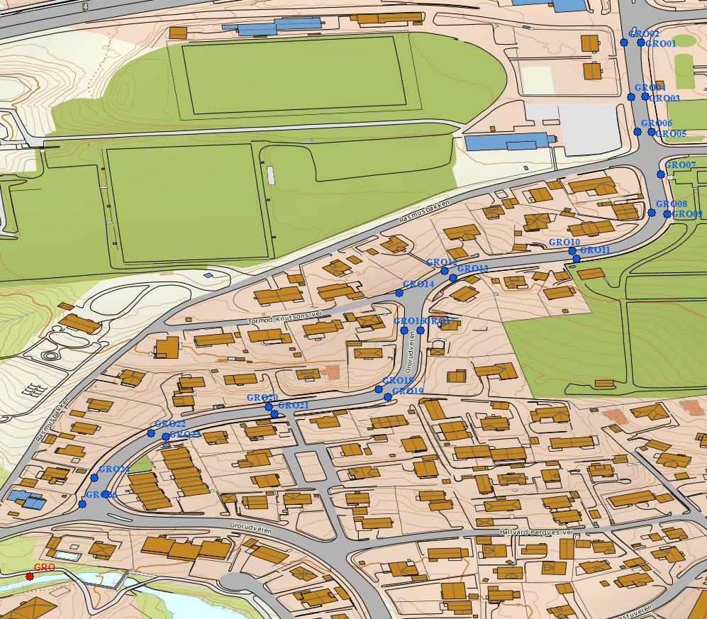 2.2 Grorudveien (GRO) Den andre forsøkstrekningen er en del av Grorudveien og strekker seg fra broen som krysser RV4 sør for Grorud torg til krysset Grorudveien/Kalbakkveien (figur 2). Lengden er ca.