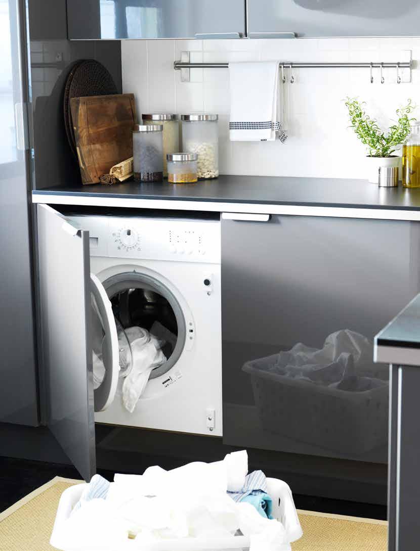 nájdite Kuchyňu vašich snov/71 VSTAVANá práčka RENLIG IWM60 Vstavaná práčka RENLIG má kapacitu až 6kg, 20 programov prania a je v energetickej triede A+.