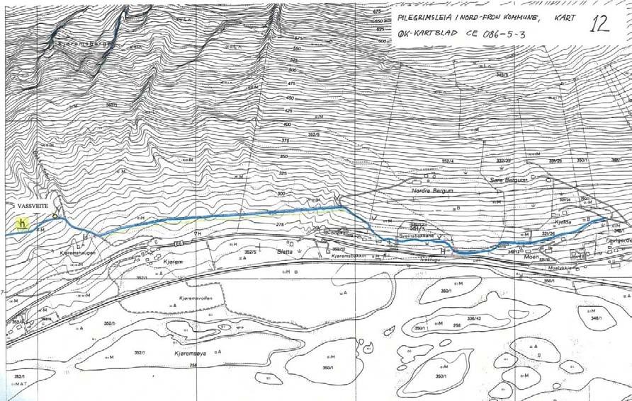 På Fautgarden er det fire SEFRAK-registrerte hus fra 1700- og 1800 tallet, tilsvarende er 4 hus fra 1700-tallet SEFRAK-registrert på Moen. Ett av husene på Moen er revet.