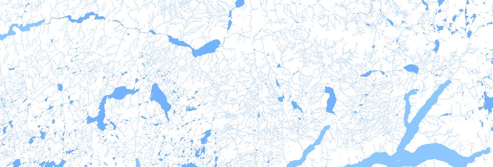 Oppgangshinder for laksefisk ligger ca.,5 km opp i Strandaelva (Rognsfossen) og ca. 2 km opp i Raundalselva ved Palmafossen.