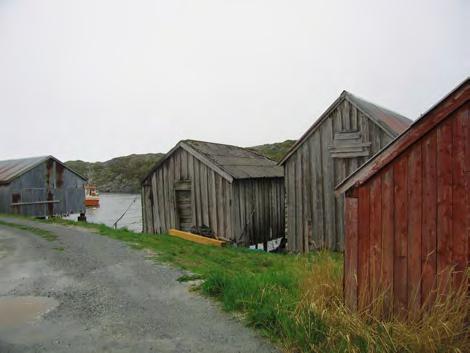 96 Eidemsjøen Nyere tids kulturminner. Ved Eidemsvågen ligger et eldre naust- og bryggemiljø fra 1700- og 1800-tallet.