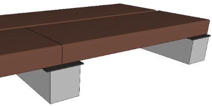 Tips ved montering av terrasse Trinn og omramminger I trappetrinn og på synlige kantbord bør det det brukes terrassebord uten sidespor. Dette for å unngå brekkasje og for å få et penere utseende.