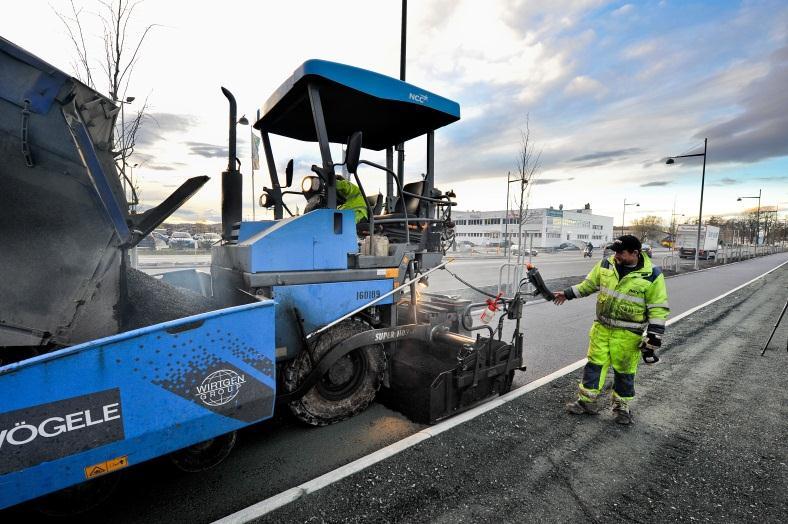 Utbedre forfallet Beregnet forfall: 25-40 mrd. kr 50 % tunneler, 25 % vegdekker, vegkropp og drenering, 15 % bruer og ferjekaier og 10 % vegutstyr og miljøtiltak Foreslåtte midler 13 mrd.