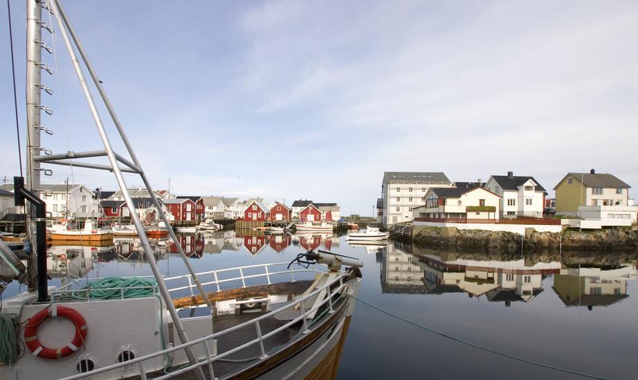 Du er hjertelig velkommen til å bo hos oss på Havkroa, skipperhuset Hestnes eller på Hauggjegla