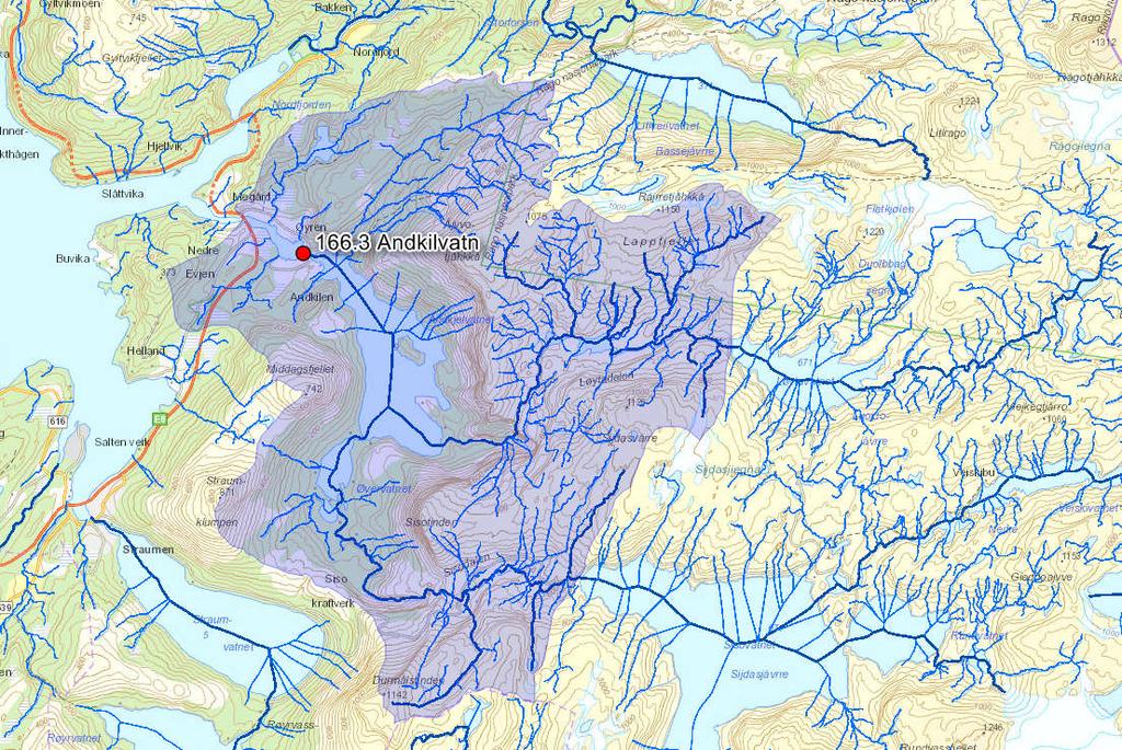 Siso kraftverk ligger oppstrøms av punkt 1. Figur 5.1: Plassering av punkt 1 ved Tørrfjordelva. Figur 5.2: Nedbørsfelt til punkt 1 og plassering av målestasjon 166.