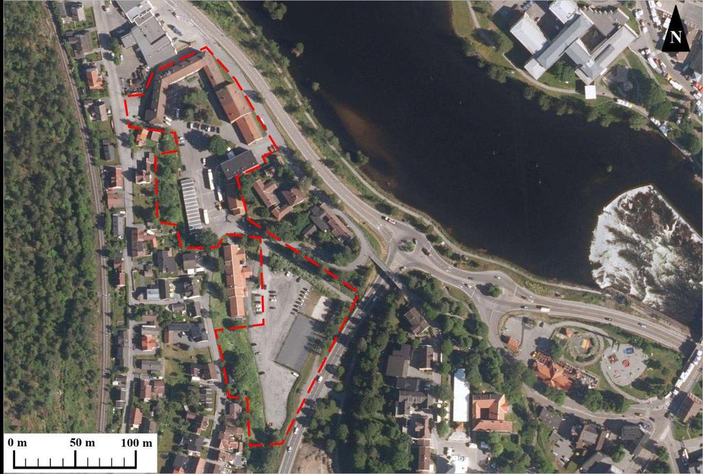 Nye Vestsiden Ungdomsskole 16680_GEO-N-001 1 Innledning ÅF Engineering er engasjert av Kongsberg kommunale eiendom til å utføre geotekniske undersøkelser og vurderinger i forbindelse med