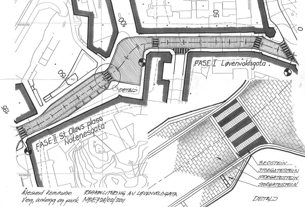 OMBYGGINGSPLANER I 2011 Ålesund kommune planlegger å bygge om deler av trase som er hardest rammet av settingsskader (Løvenvoldgata, lengde ca. 105 lm). Eks.