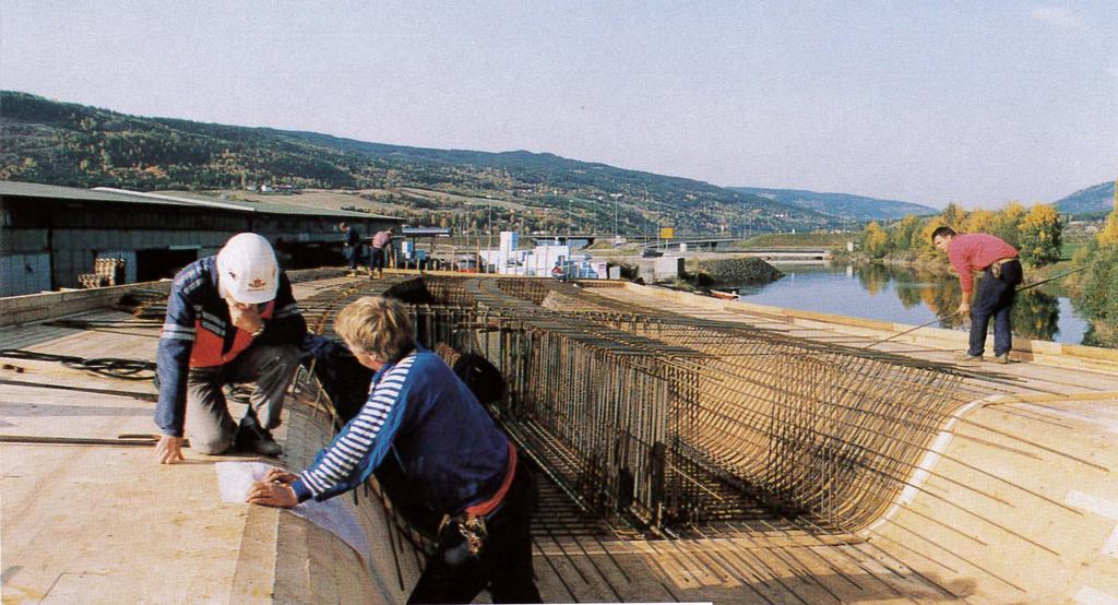 Forbindelse Lillehammer sentrum Forskaling Mesnadalen bru 3.