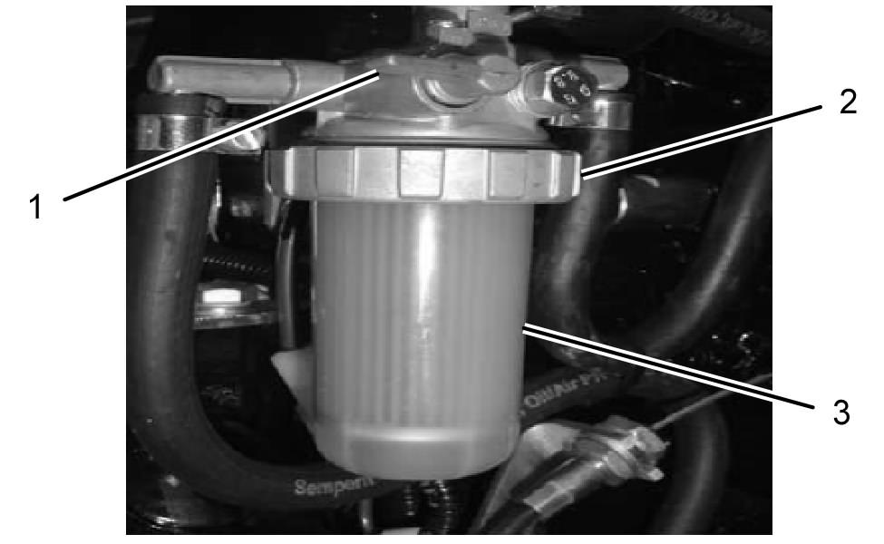 SNBU8740 111 Vedlikeholdstips Drivstoffsystem - skift drivstoffilter Luft drivstoffsystemet for å fylle drivstoffilteret, og luft drivstoffsystemet for å få ut eventuell luft.