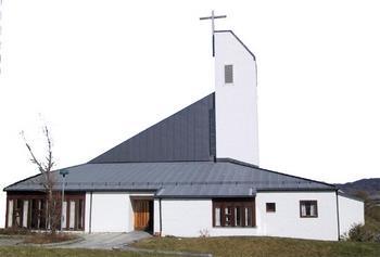 Kolstad kirke. Arkitekt Nils Eggen.