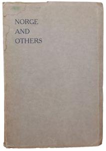 16 44) HAMMOND,Charles & C. R. A. HAMMOND: Norge and others 1908-1921. Ely. 1921. 8vo. (8), 133 sider. Privattrykk. Fefor Bessheim. Mange fotografier. Originale pappomslag.