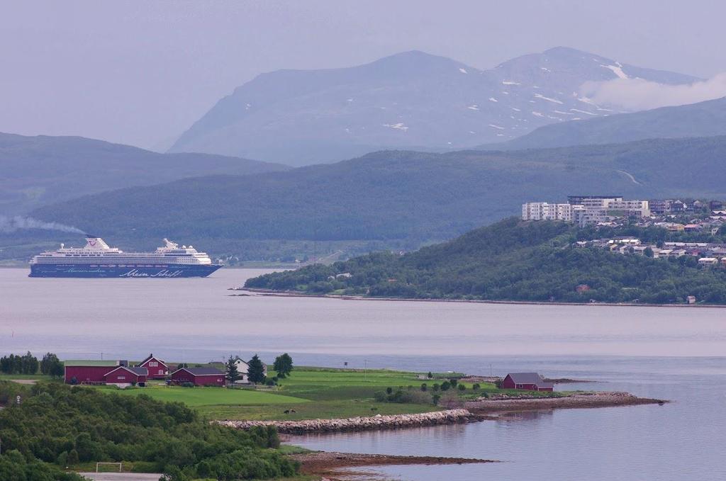 5 1.3 DAGENS SITUASJON De fem kommunene har ulik status for kystsoneplanleggingen i sine områder, noen har eldre kystsoneplaner, mens andre nylig har rullert kommuneplanens arealdel inkludert