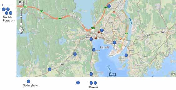 Illustrasjon: Bruk av innfartsparkering ved Larvik stasjon, etter bilenes registrerte hjemmeadresse. En blå prikk = en bil. (NB!
