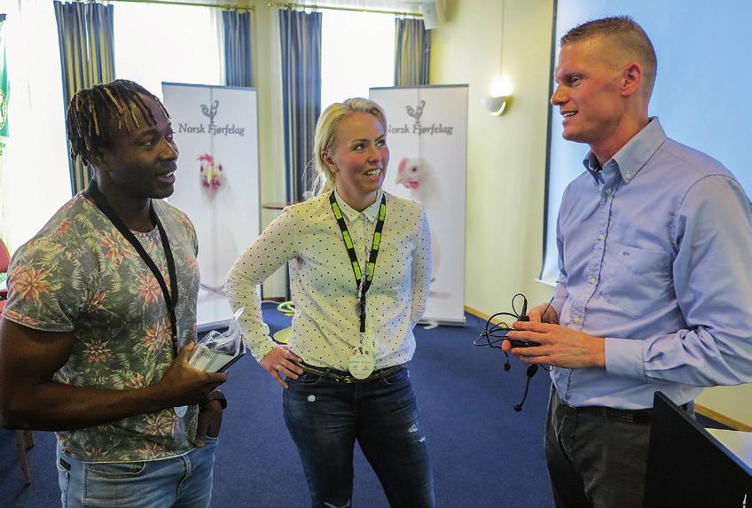 Nash Mamfumba og Tone Steinsland i samtale med Christian Nielsen fra Triova. Foto: KFI For å kunne utføre reguleringstiltak, må Nortura ha mottaksplikt.