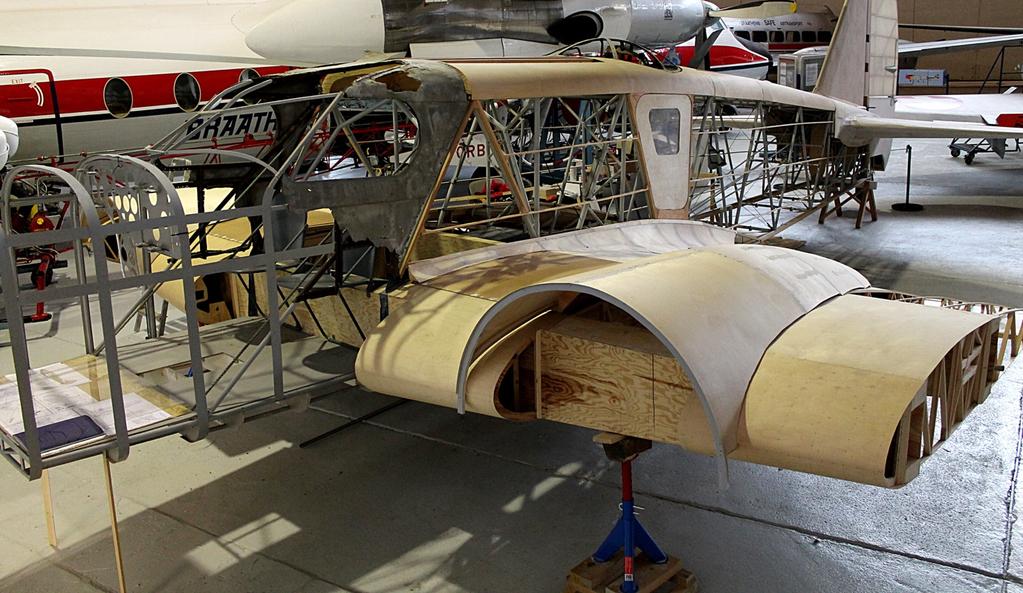Sommeren 2012 ble vingebjelkene bygget av Kjell Dahle på museets snekkerverksted.