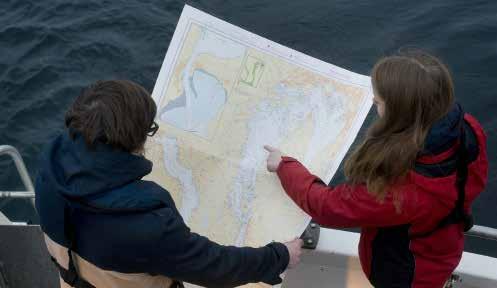 Charts for courses and schools Instruction in the use of charts is a vital and essential part of studies for the Norwegian Boating Licence (Båtførerprøven).