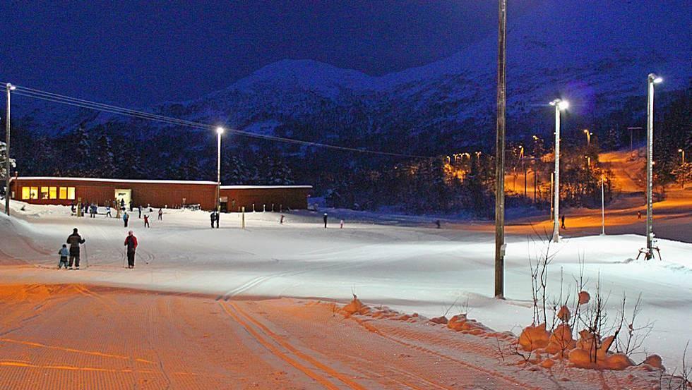 SFE vurderer ei slik kryssing til å vere uproblematisk for bruk av skiløypene, men at tiltaket vil vere tydeleg synleg frå stadionområdet og deler av løypene.