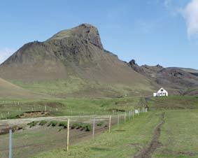 5. ÓBYGGÐIR OG HÁLENDI 5.1. LANDNOTKUN Ma r km ið Taka skal fy llsta tillit til umhv erfis- og náttúruverndarsjónarmiða við skipulag og framkvæmdir í óbyggðum.