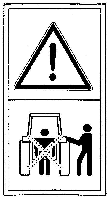 eller reparerer. Fjern også tenningsnøkkelen, så De er sikker på at ingen starter traktoren igjen før De er ferdig. Risiko for klemming ved sammenkobling.