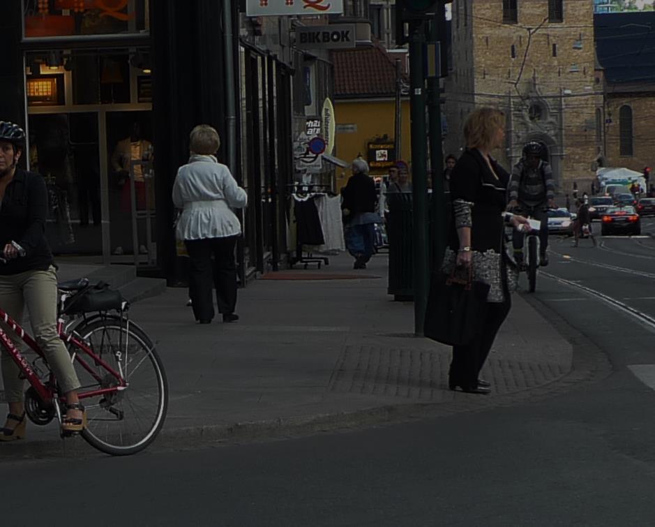 Prosent 90 80 70 60 Reiselengder Andel som går, sykler og